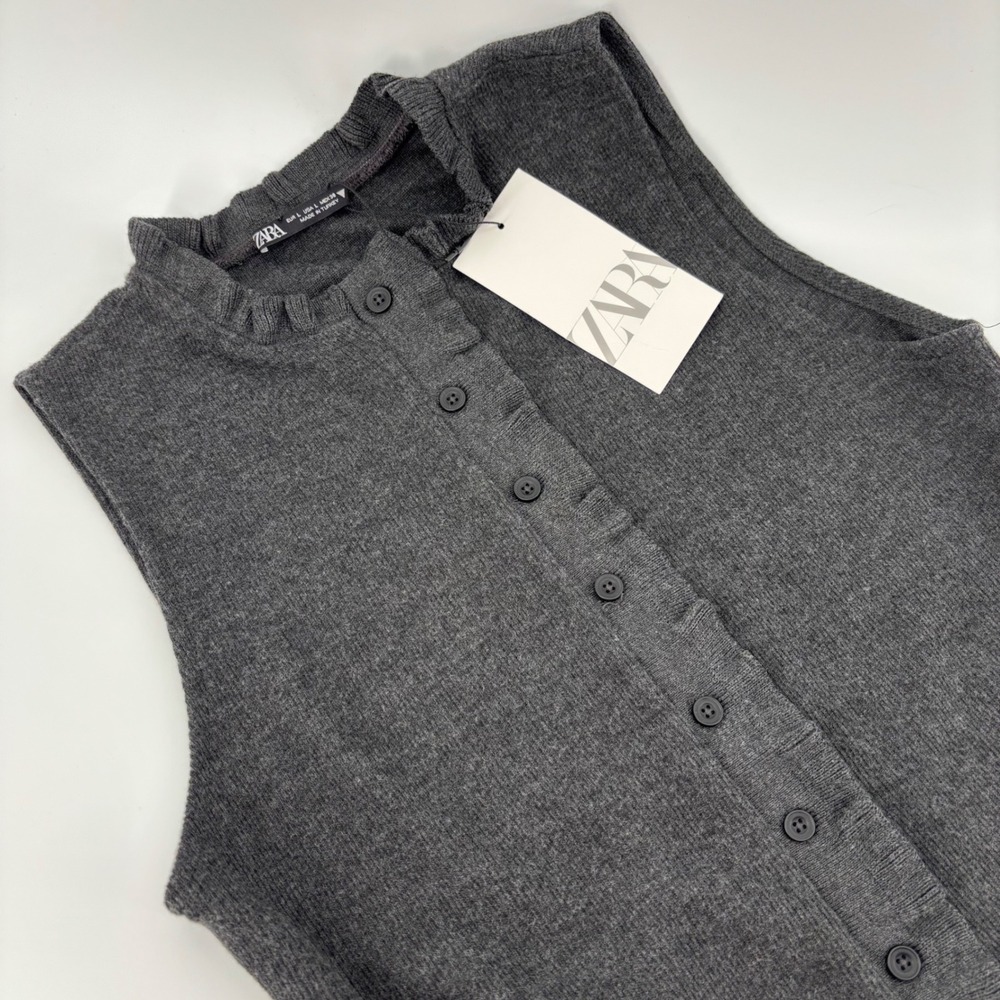 NWT Zara Womens Knit Button Up Vest Large Gray Ruffle Trim Sleeveless Cardigan